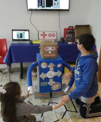 Robot Makey Makey